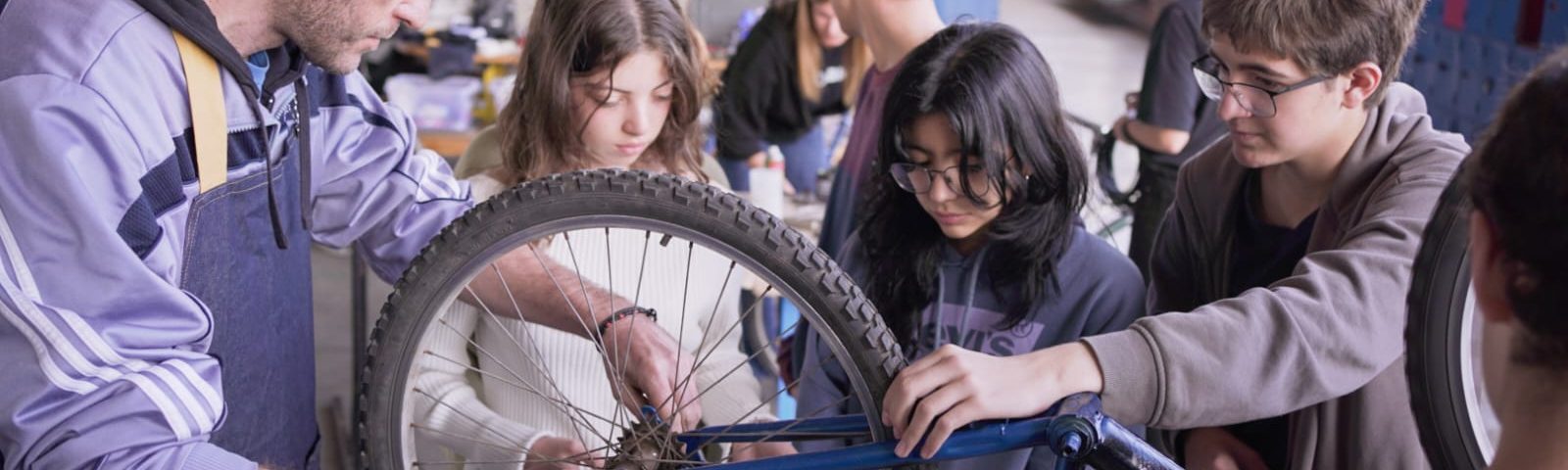 Voy en Bici Taller solidario 2024